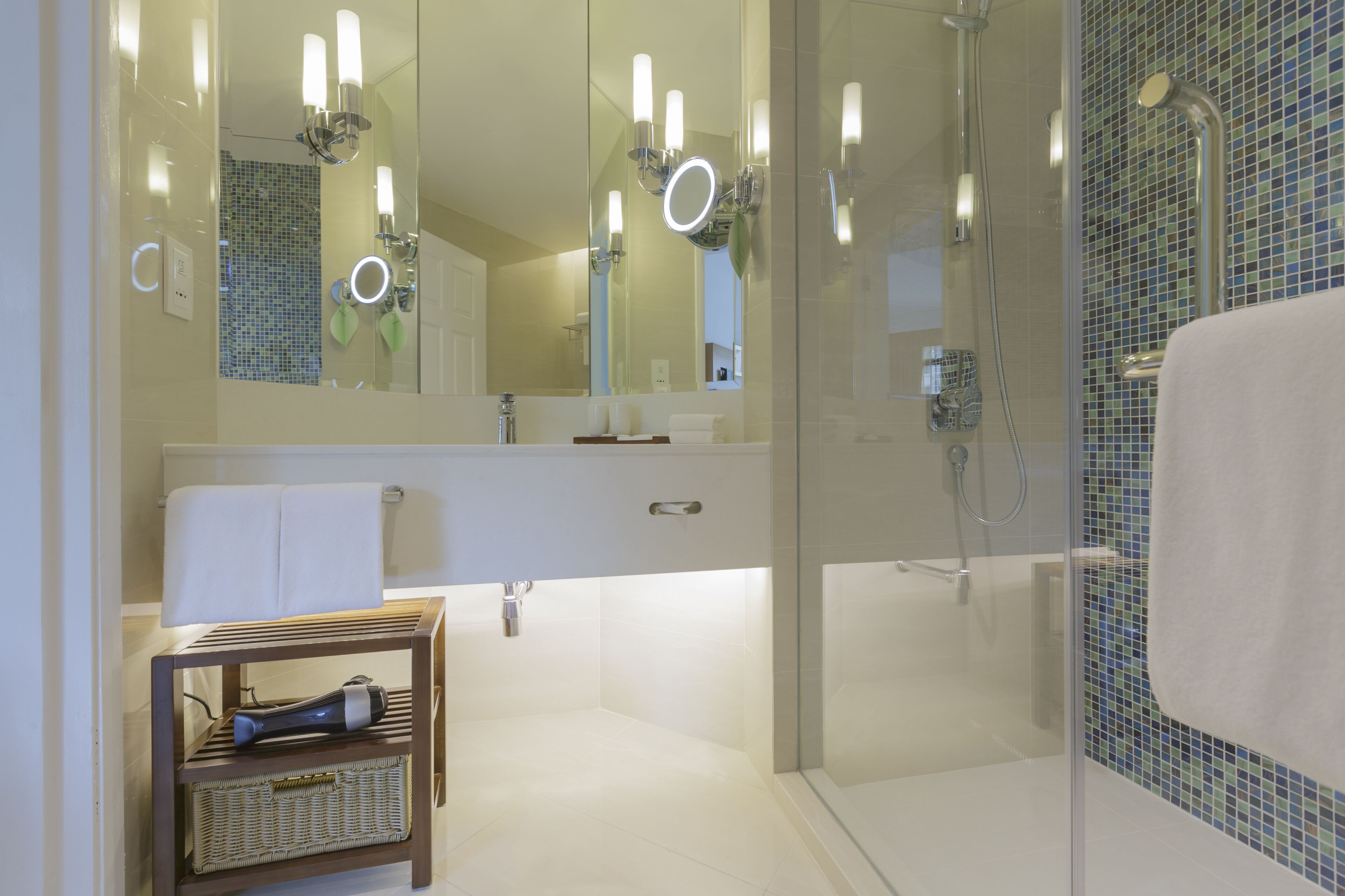 スイスホテル マーチャント コート Sg Clean 口コミ 部屋写真 料金 お得情報 エクスペディア