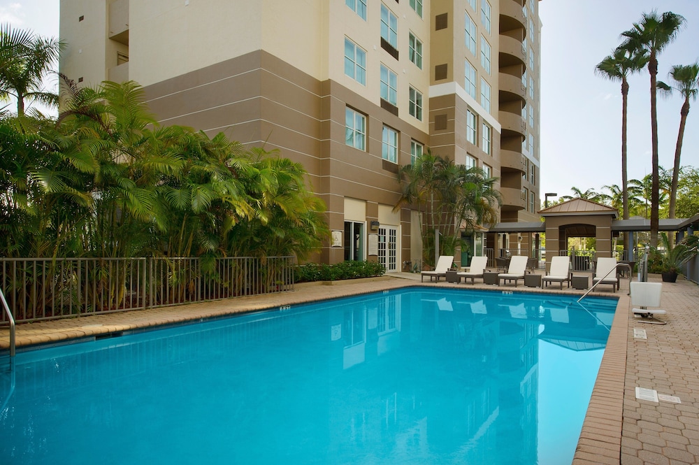 Staybridge Suites Miami Doral Area, an IHG Hotel