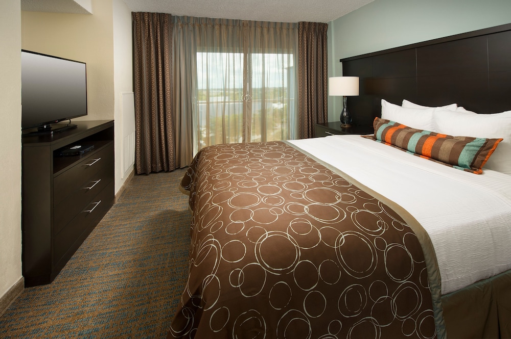 Staybridge Suites Miami Doral Area, an IHG Hotel