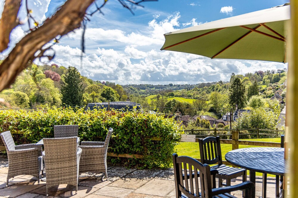 Best Western Limpley Stoke Hotel