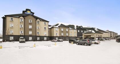 Days Inn by Wyndham Regina