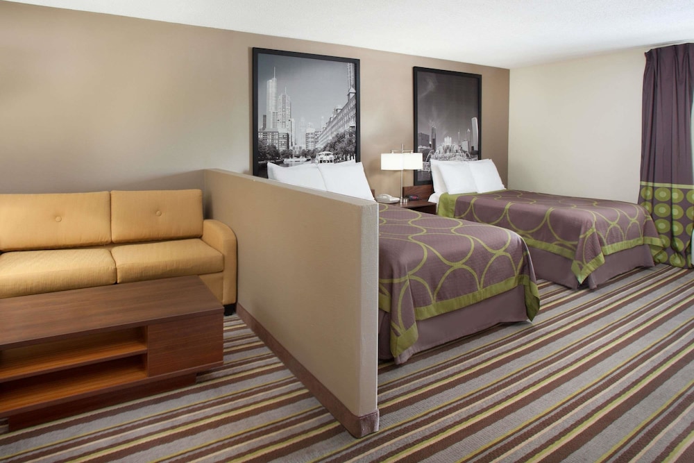 Room, Super 8 by Wyndham Chicago/Rosemont/O'Hare/SE