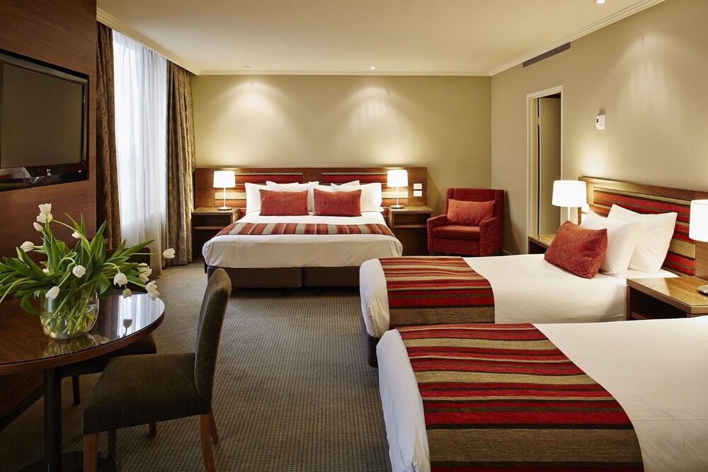 View Melbourne (Melbourne Parkview Hotel)