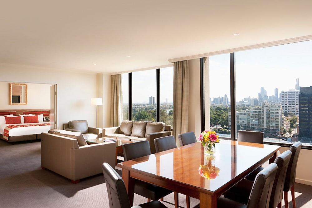 View Melbourne (Melbourne Parkview Hotel)