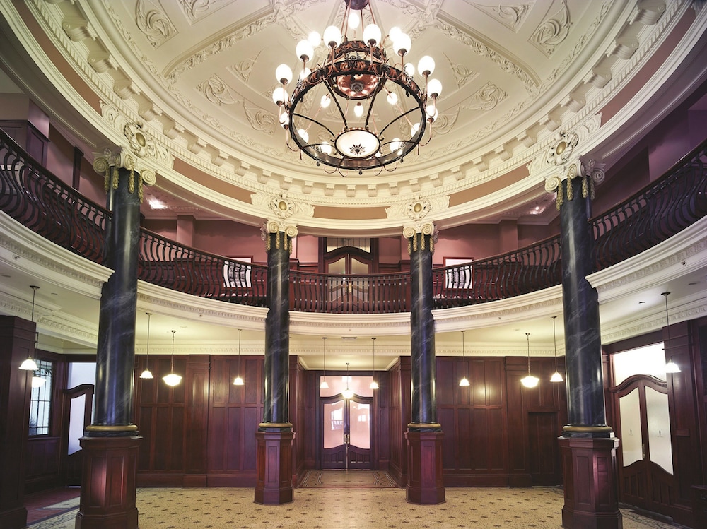 Rendezvous Hotel Melbourne