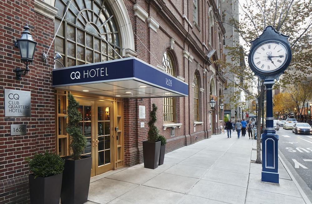 Club Quarters Hotel Rittenhouse Square, Philadelphia in Philadelphia | Best  Rates & Deals on Orbitz