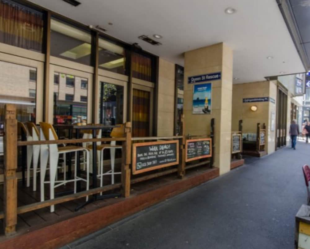 Adina Apartment Hotel Melbourne