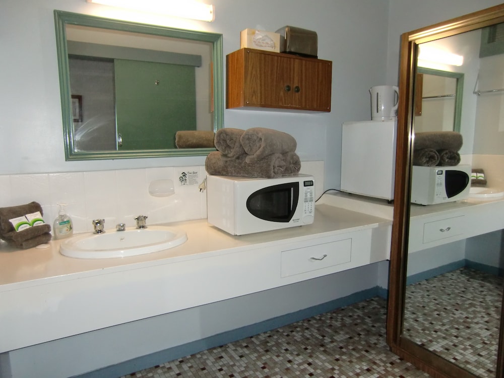 Bairnsdale Kansas City Motel