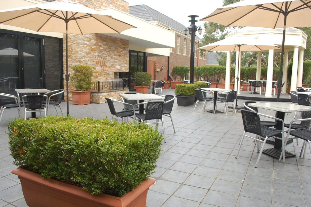 Canterbury International Hotel