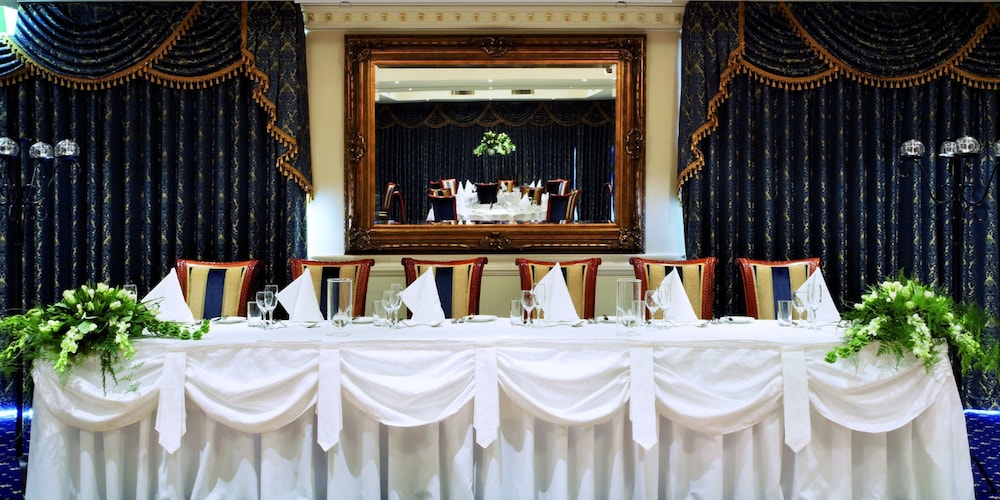 Canterbury International Hotel