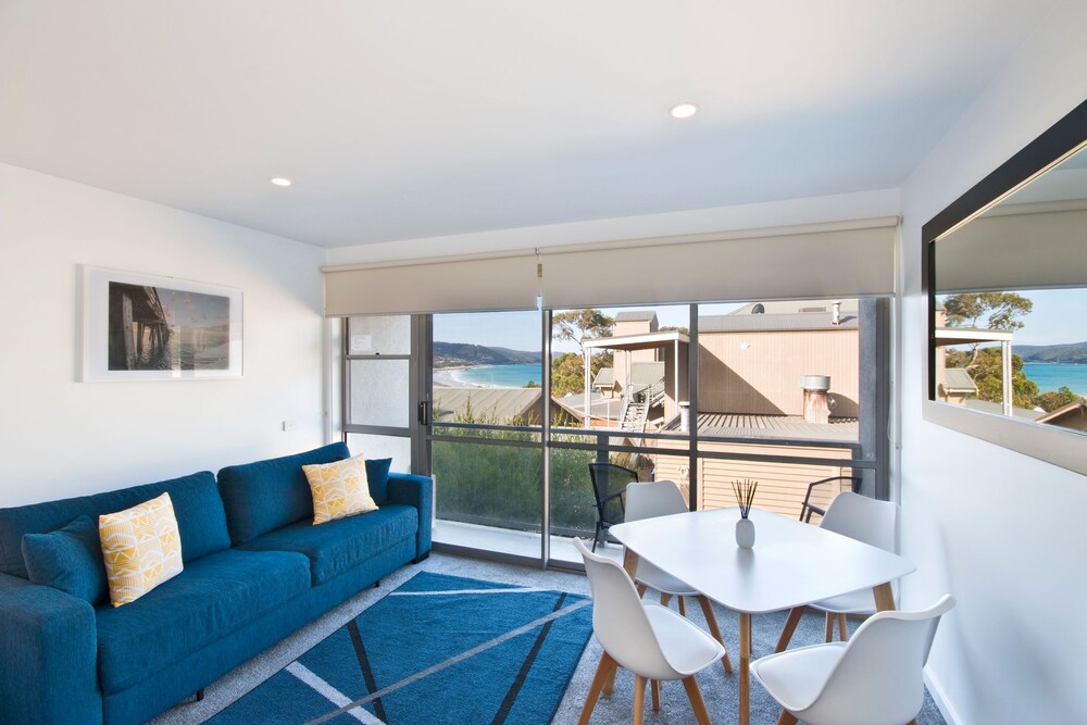 Lorne Bay View Motel