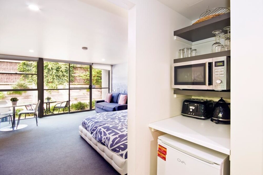 Lorne Bay View Motel