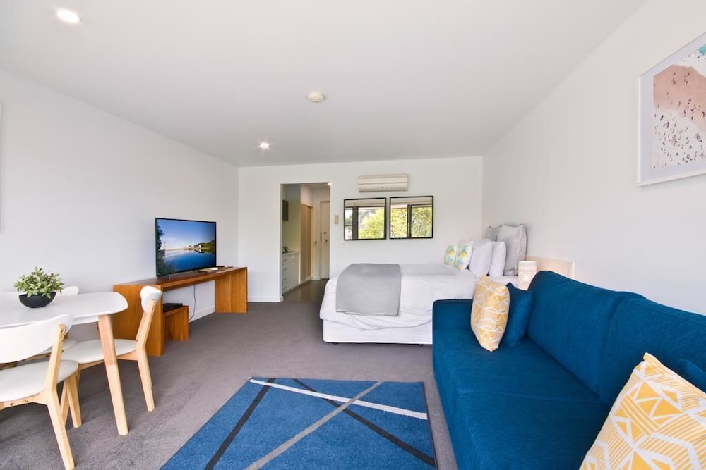 Lorne Bay View Motel