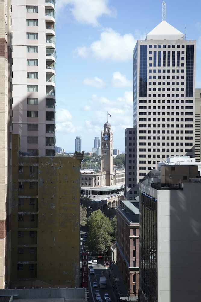 ibis Sydney World Square