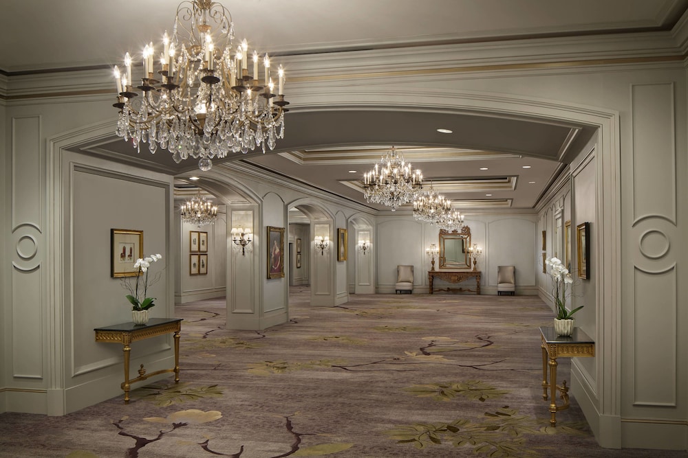 Book The Ritz Carlton New Orleans Hotel Deals Curly Selected Item