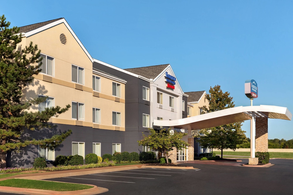 Exterior, Fairfield Inn & Suites by Marriott Tulsa Central