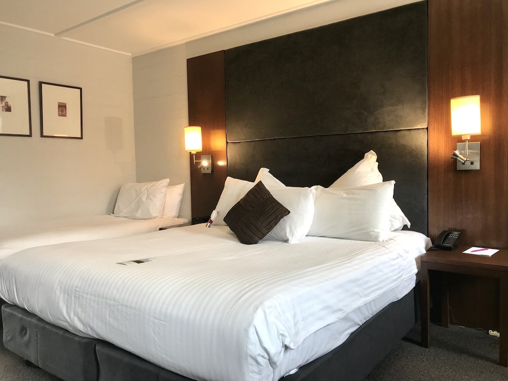 Crowne Plaza Hawkesbury Valley