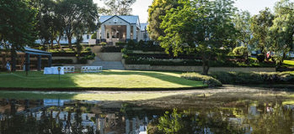 Crowne Plaza Hawkesbury Valley