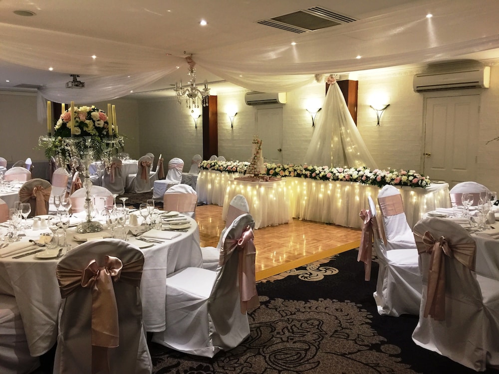 Crowne Plaza Hawkesbury Valley