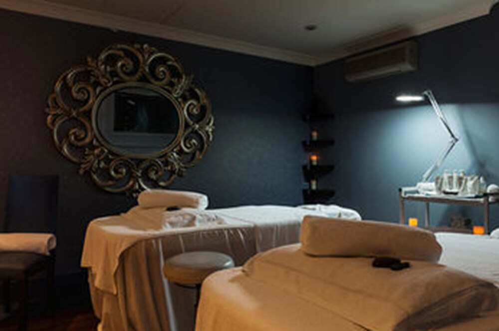Crowne Plaza Hawkesbury Valley
