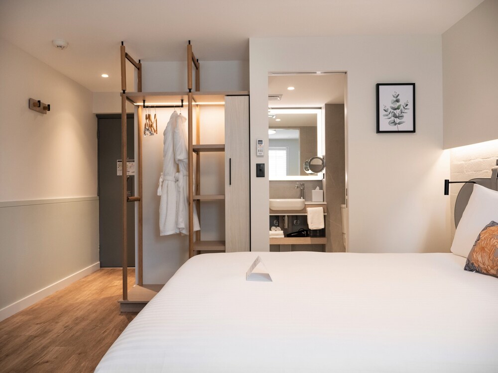 Crowne Plaza Hawkesbury Valley