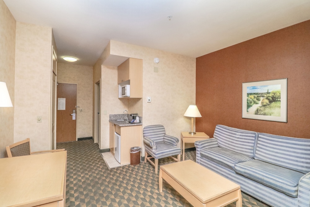 Best Western Plus North Las Vegas Inn & Suites