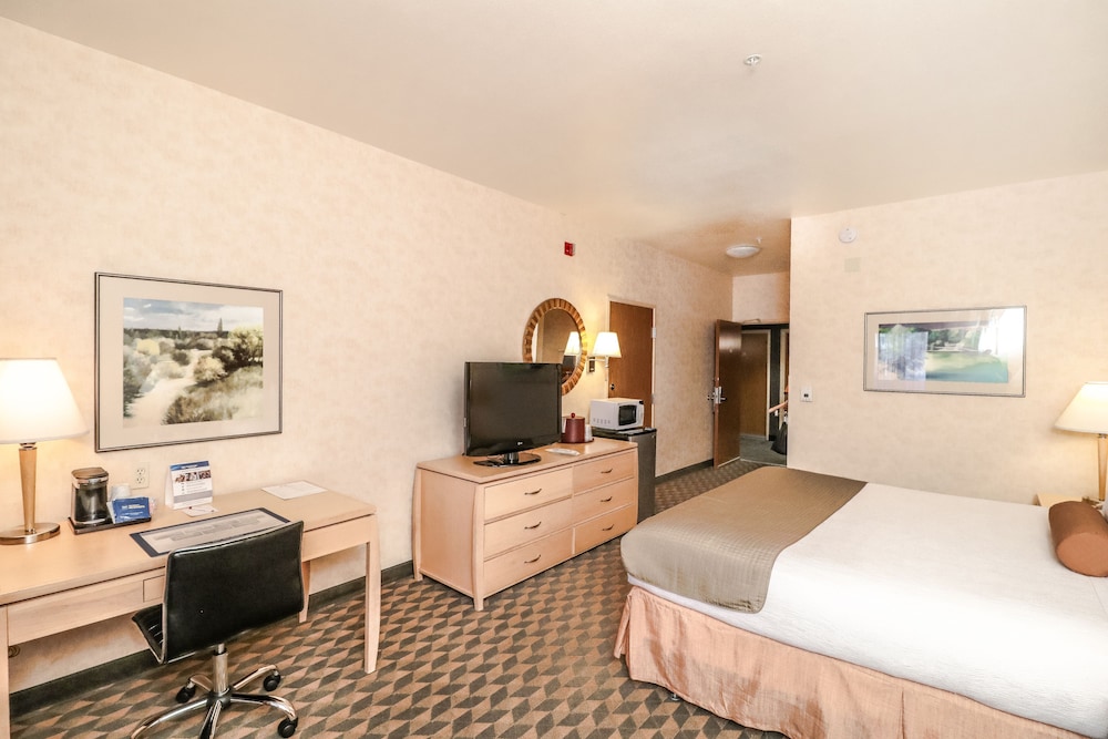 Best Western Plus North Las Vegas Inn & Suites in Las Vegas Best Rates & Deals on Orbitz Best Western Plus North Las Vegas Inn & Suites in Las Vegas Best Rates & Deals on Orbitz
