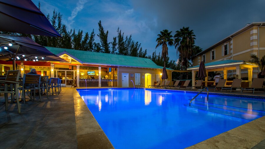 Sunshine Suites Resort