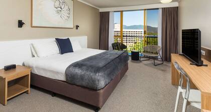 Pacific Hotel Cairns
