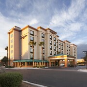 Hotels Near Phoenix Phx Airport With Free Shuttle Hotels Near Phoenix Phx Airport With Free Shuttle Travelocity