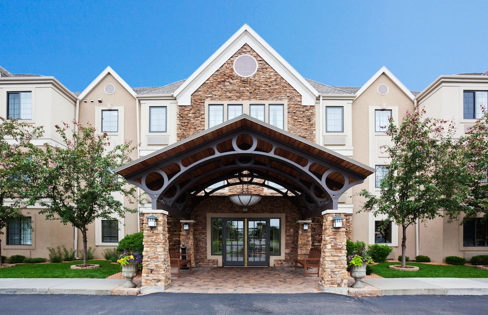 Staybridge Suites Eagan Airport South - Mall Area, an IHG Hotel