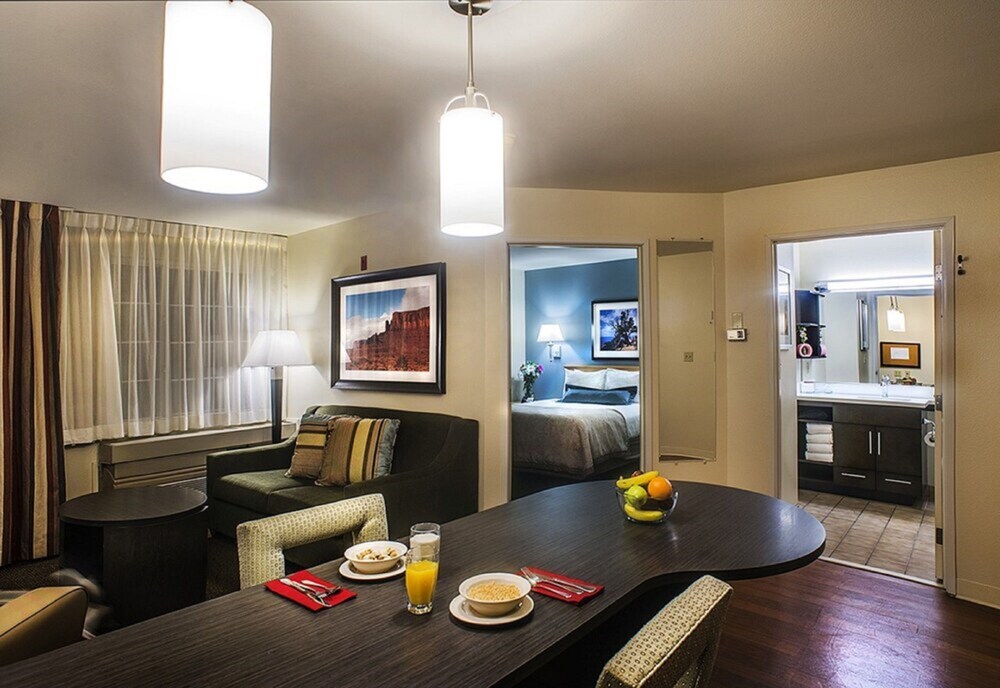 Sonesta Simply Suites Las Vegas