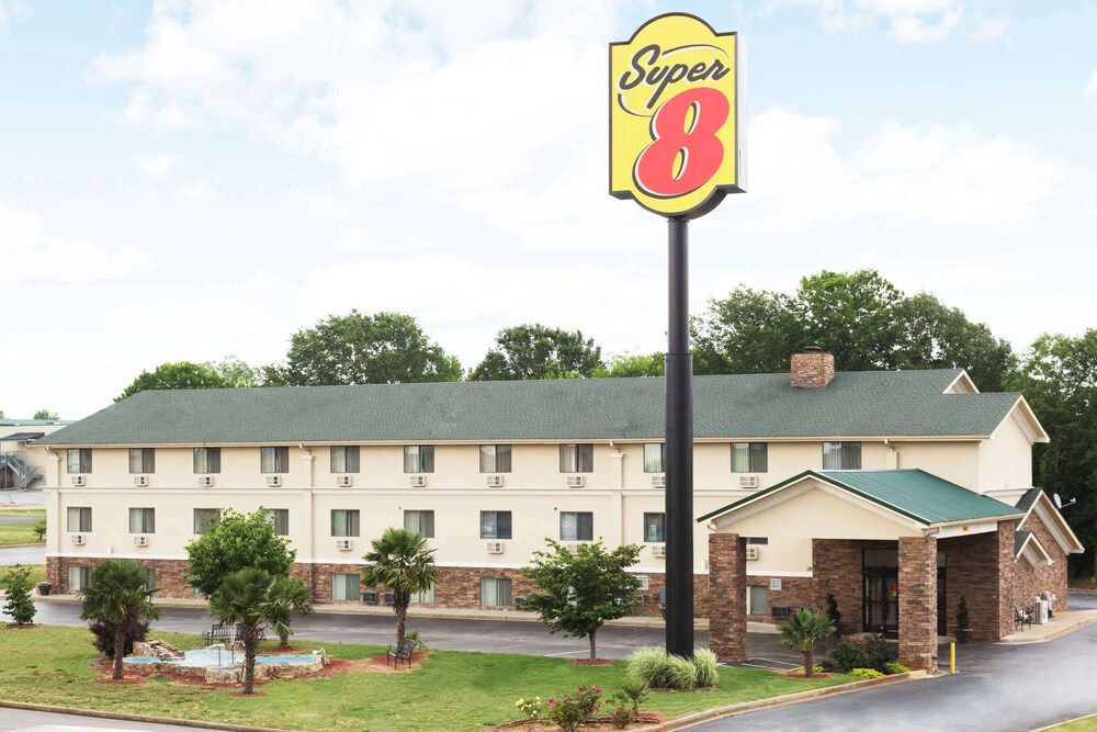 Super 8 by Wyndham Anderson/Clemson Area