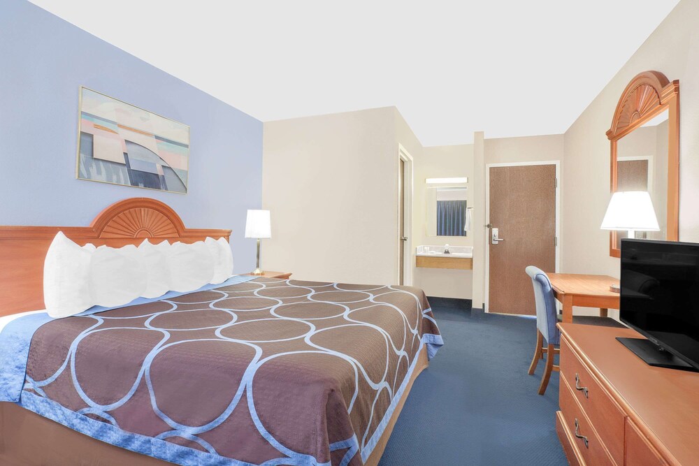 Room, Super 8 by Wyndham Middletown