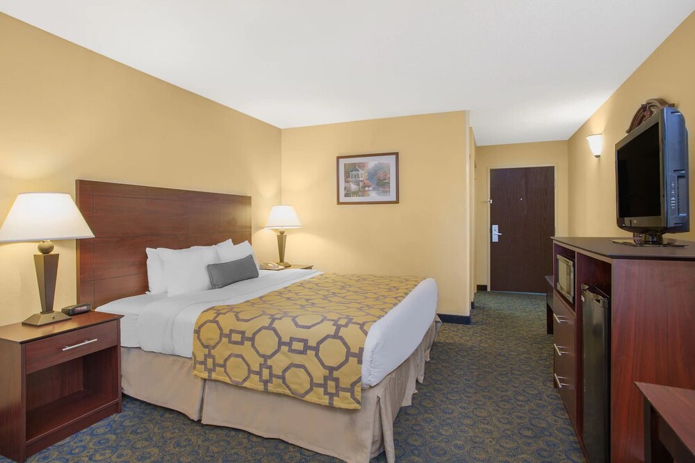 Room, Baymont by Wyndham Winston Salem