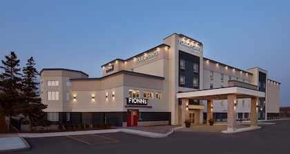 Four Points by Sheraton Vaughan