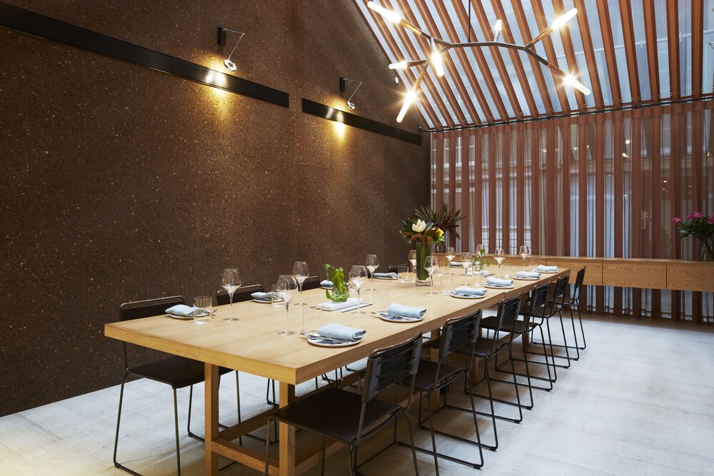 Ovolo Woolloomooloo