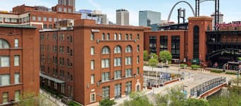 ブッシュ スタジアム周辺のおすすめホテル10選 格安ホテル予約 エクスペディア ブッシュ スタジアム周辺のおすすめホテル10選 格安ホテル予約 エクスペディア