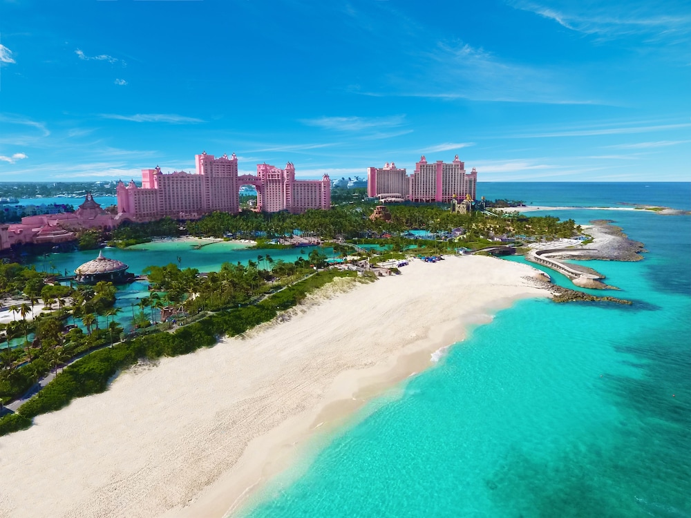 The Royal at Atlantis in Bahamas | Best Rates & Deals on Orbitz