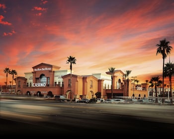 Silver Sevens Hotel & Casino