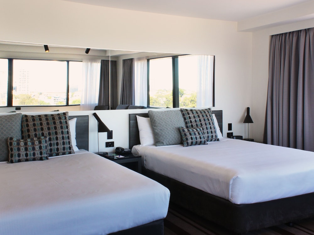Mercure Sydney