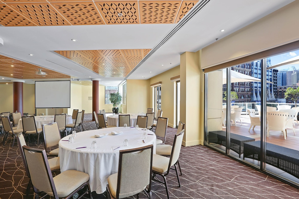 Mercure Sydney