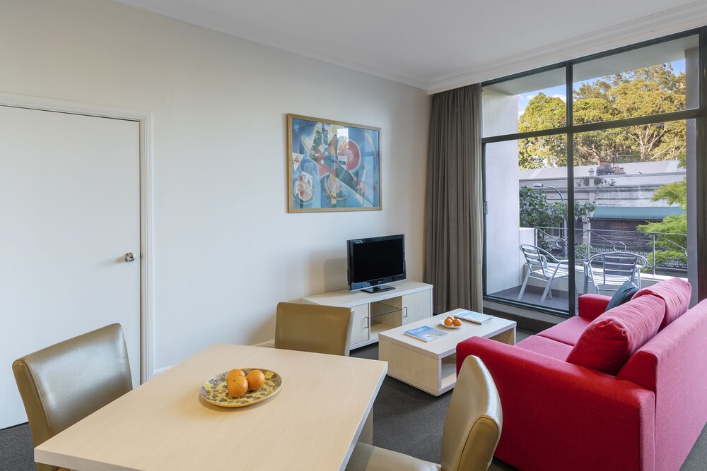Nesuto Woolloomooloo