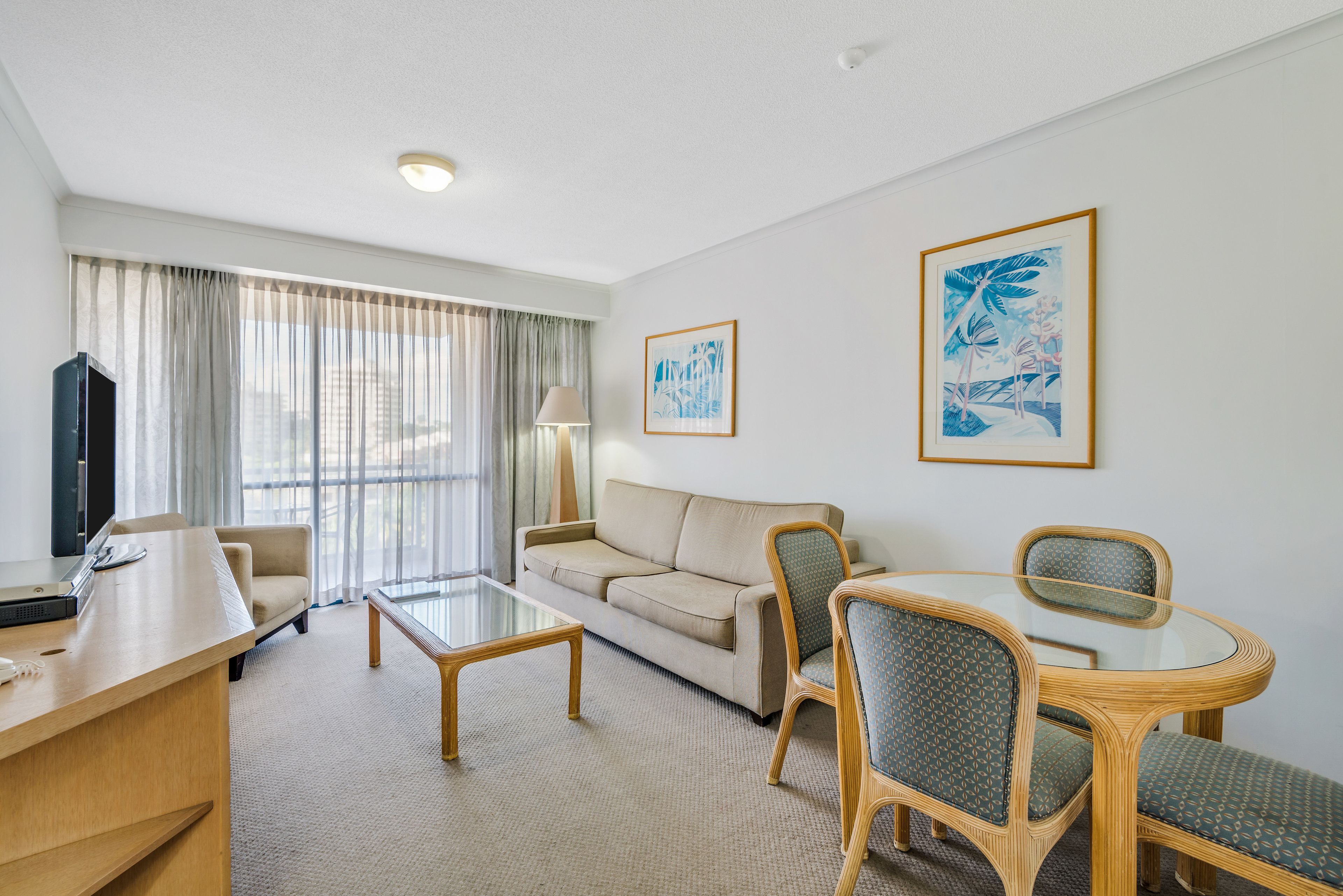 Central Dockside Apartment Hotel