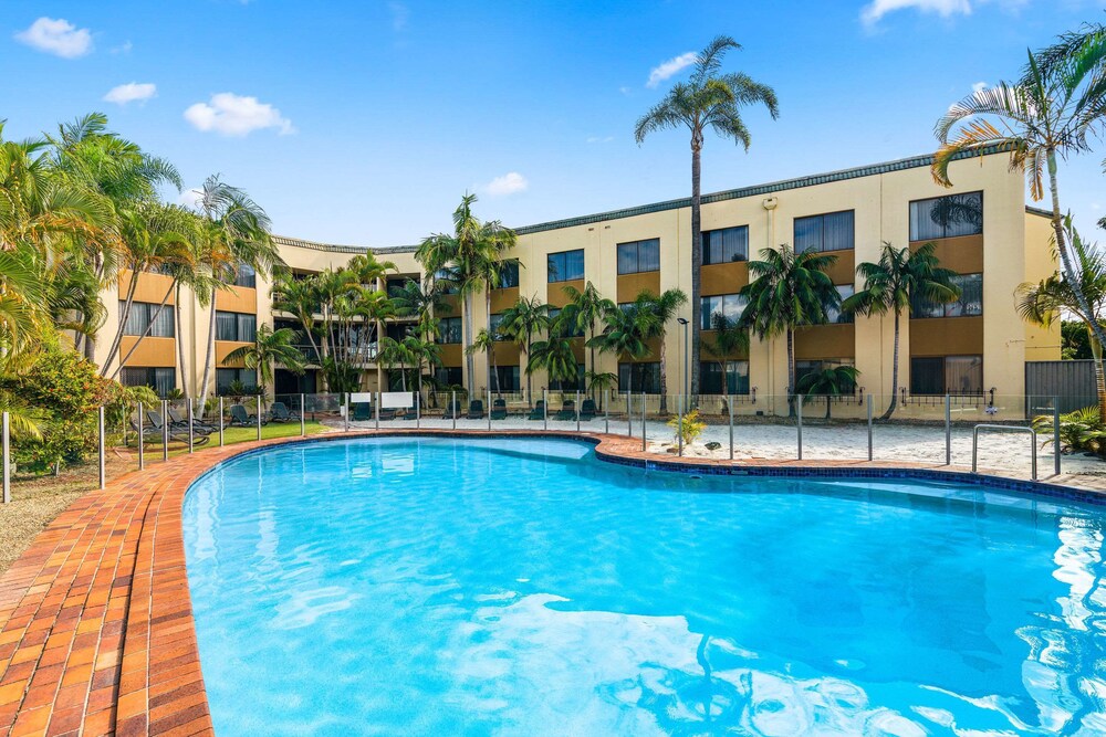 Mermaid Waters Hotel by Nightcap Plus Deals & Reviews (Gold Coast, AUS) Wotif