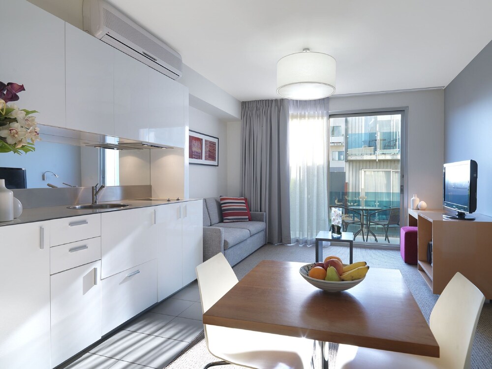 Adina Apartment Hotel St Kilda Melbourne