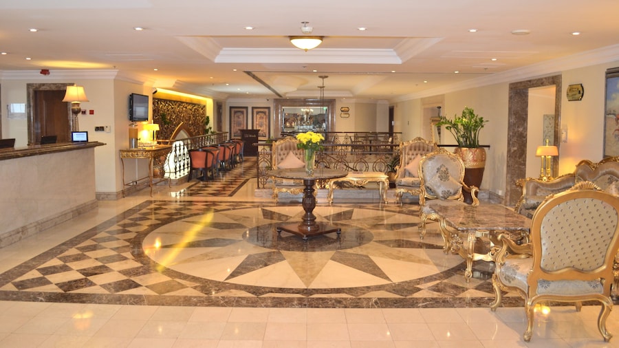 Shreaton Al Khalidiya Hotel