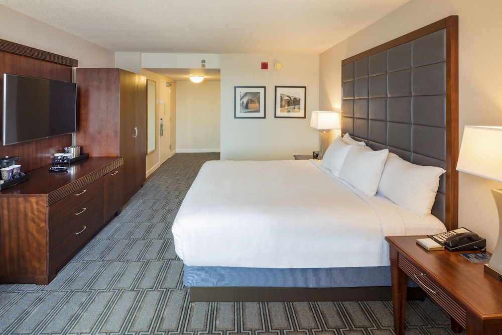 Hilton Philadelphia at Penn's Landing in Philadelphia Best Rates
