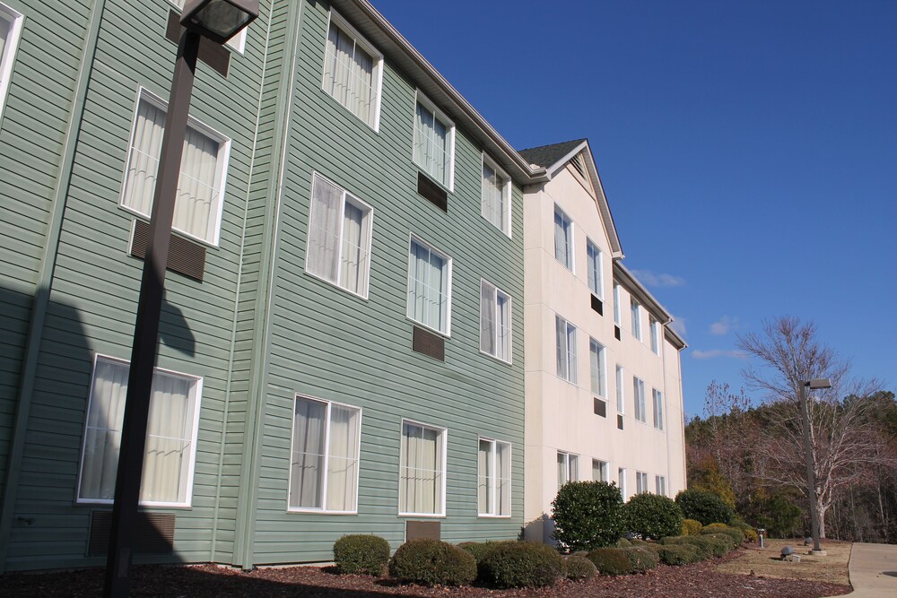 Exterior, Greystone Inn and Suites