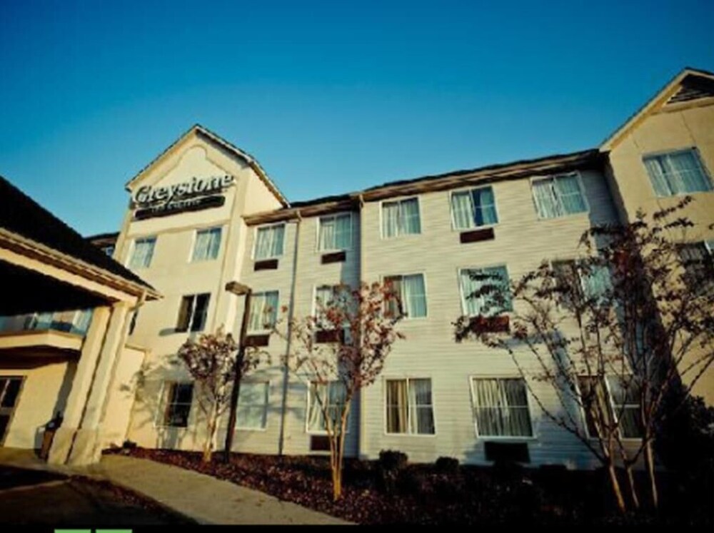 Greystone Inn and Suites